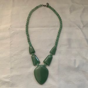 Natural stones regular size green necklace
